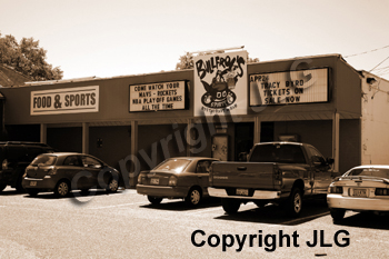 Wayne Curtis Memorial Garden 