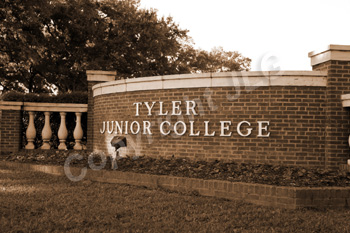 Entrance Sign Horizontal