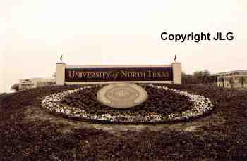 UNT Entrance